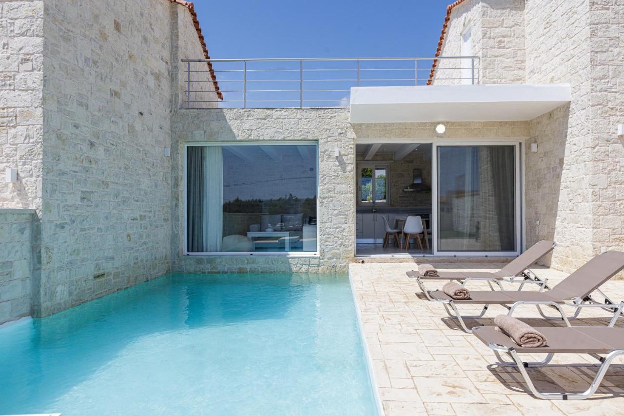 Mythos Villas Damnoni Luaran gambar